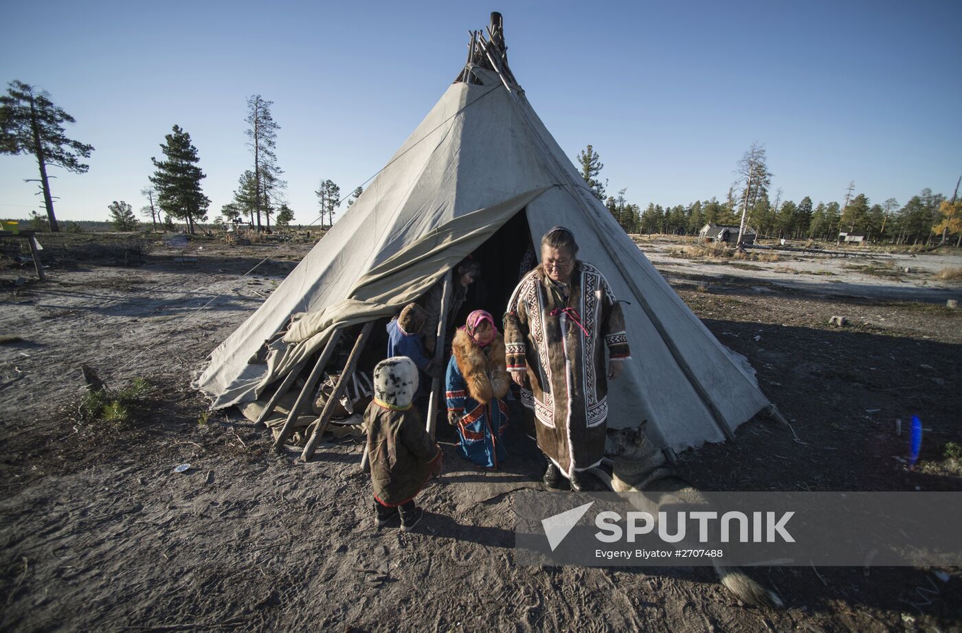 Dyanki-Koi ethnic community nomads camp