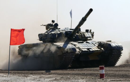 Competitions of tank crews completed in DPR