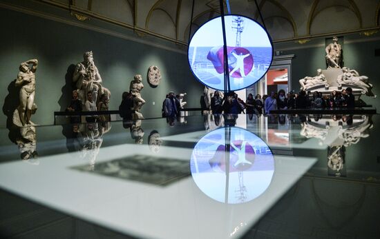 Alexander Ponomaryov's exhibition The Vitruvian Man unveiled