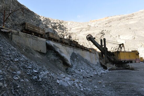 Refractory material production at Magnezit Plant, Chelyabinsk Region