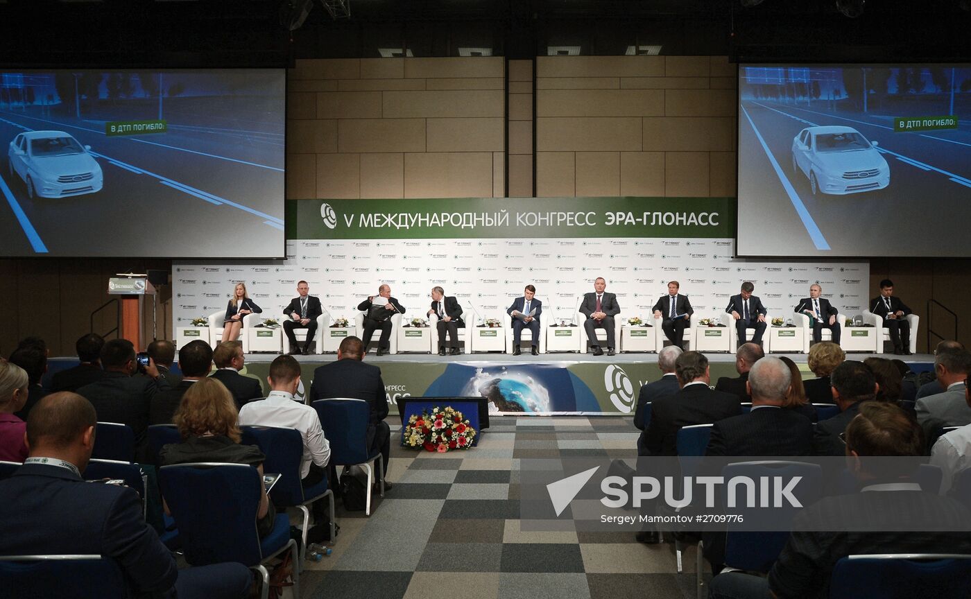 Deputy PM Rogozin attends 5th Era-GLONASS International Congress