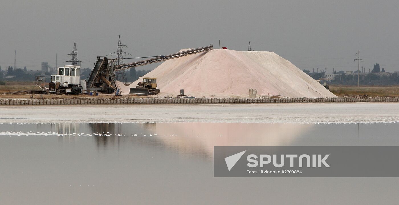 Salt extraxtion in Crimea