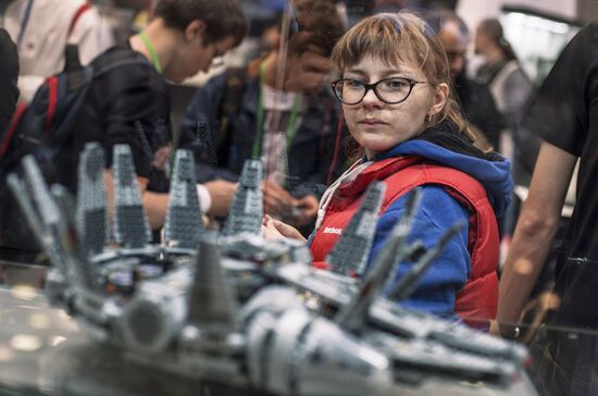 Moscow hosts Comic Con Russia and Igro-Mir exhibitions