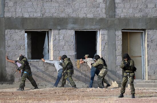 CSTO holds Unbreakable Brotherhood 2015 military exercise in Armenia