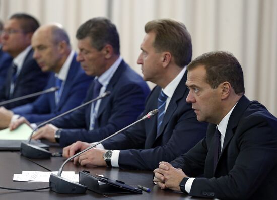 Prime Minister Dmitry Medvedev visits Sochi-2015 investment forum