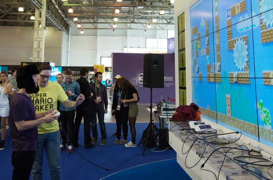 Comic Con and IgroMir Exhibitions. Day Three