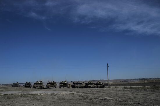 Withdrawal of weapons below 100mm began in Luhansk People's Republic