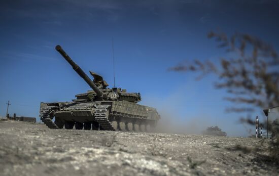 Withdrawal of weapons below 100mm began in Luhansk People's Republic