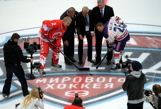 Hockey. Legends Accept the Challenge exhibition match