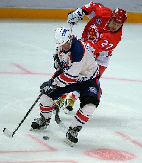 Hockey. Legends Accept the Challenge exhibition match