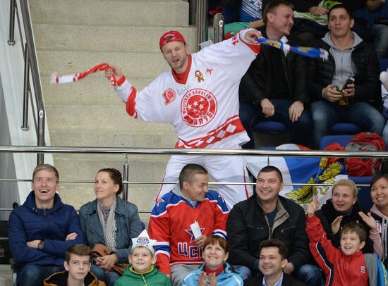 Hockey. Legends Accept the Challenge exhibition match