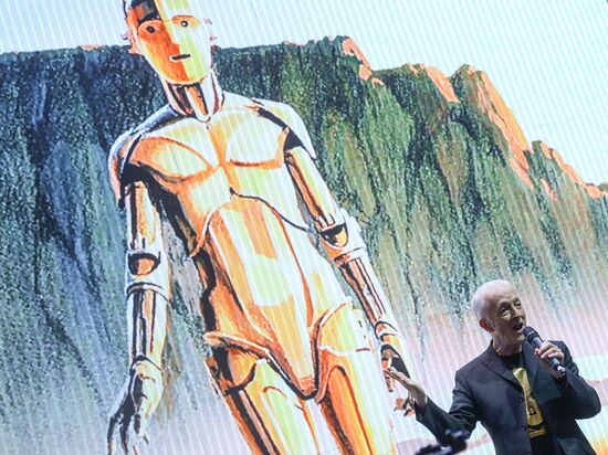 Comic Con and IgroMir Exhibitions. Day Three