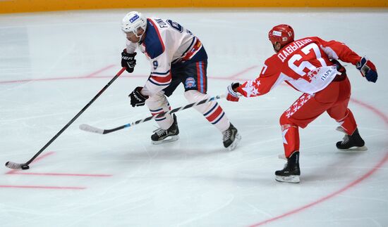 Hockey. Legends Accept the Challenge exhibition match