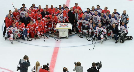 Hockey. Legends Accept the Challenge exhibition match