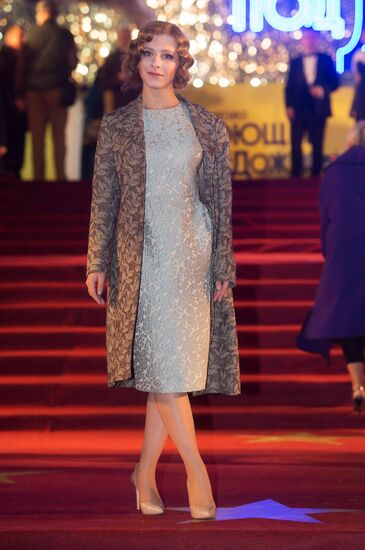 Singing in the Rain musical opening night