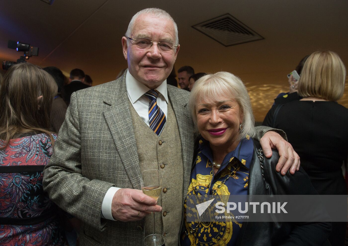 Singing in the Rain musical opening night