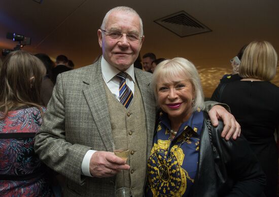 Singing in the Rain musical opening night