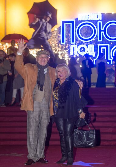 Singing in the Rain musical opening night