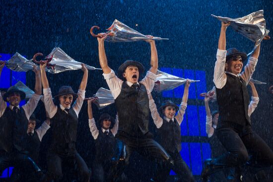 Singing in the Rain musical opening night