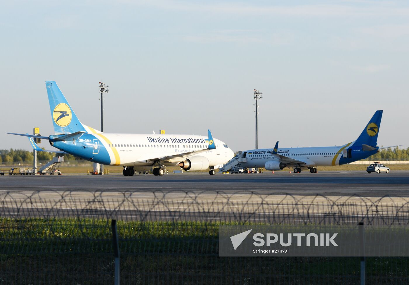 Russia, Ukraine's reciprocal air flight bans to take effect on October 25