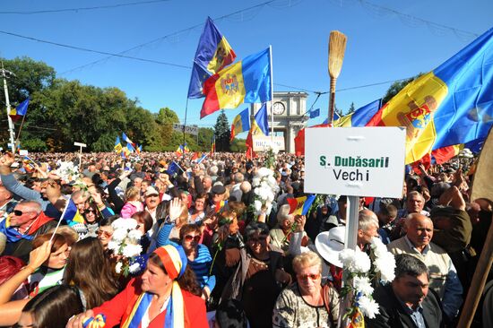 Anti-government protests in Chisinau
