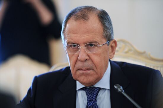Russian Foreign Minister Sergei Lavrov meets with his Laotian counterpart Thongloun Sisoulith