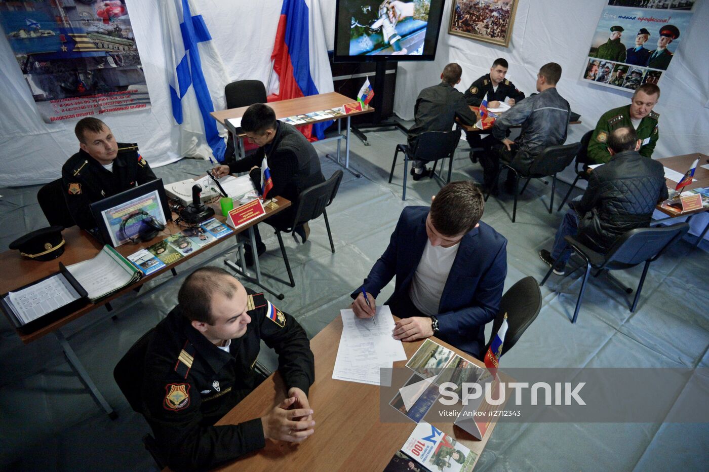 Russian Defense Ministry's Innovation Day exhibition opens in Vladivostok