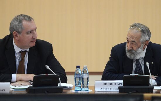 Dmitry Rogozin chairs presidium meeting of State Commission on Arctic Development