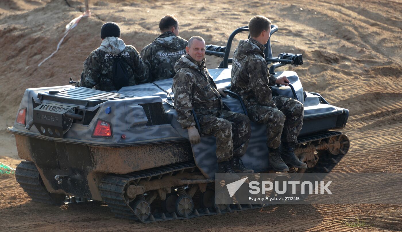 Russian Defense Ministry's Innovation Day exhibition opens in Vladivostok