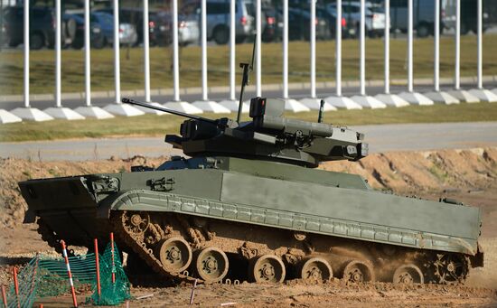 Russian Defense Ministry's Innovation Day 2015