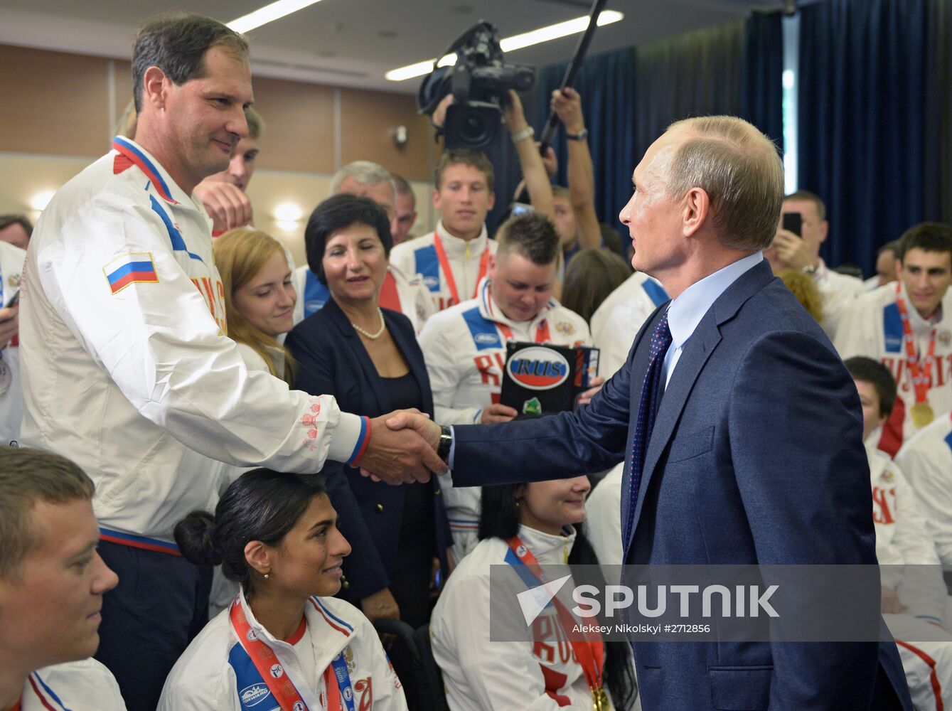 President Vladimir Putin meets with winners of the 2015 IWAS World Games