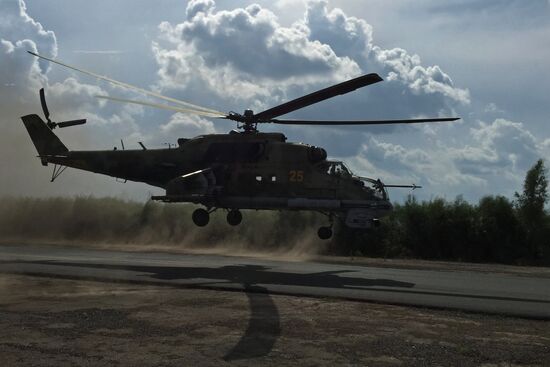 Russia uses helicopters in the operation against the IS in Syria