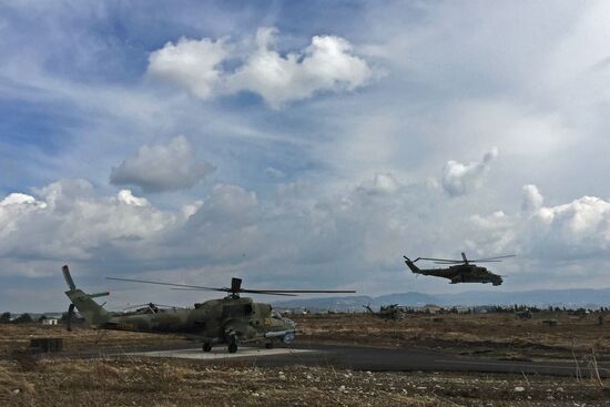 Russia uses helicopters in the operation against the IS in Syria
