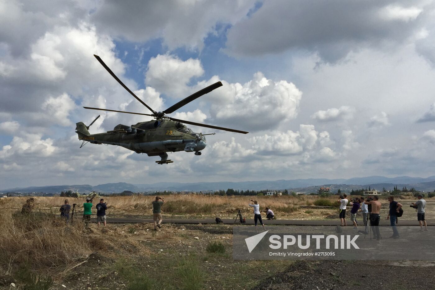 Russia uses helicopters in its operation against IS in Syria