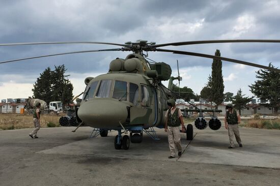 Russia uses helicopters in the operation against the IS in Syria