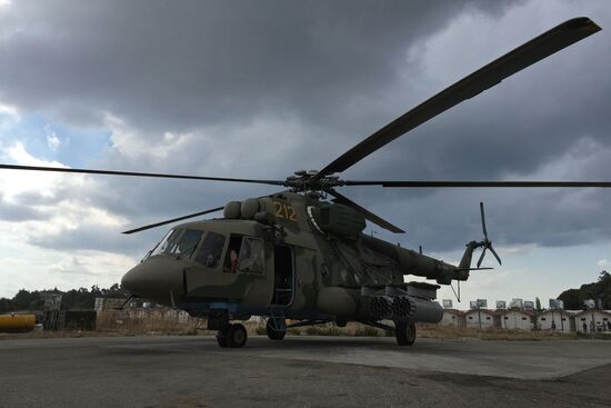 Russia uses helicopters in its operation against IS in Syria