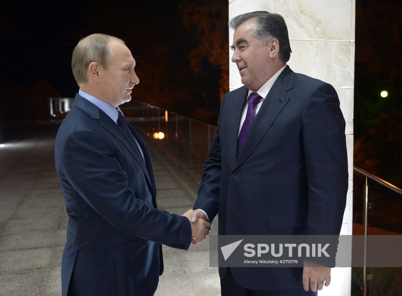 President Vladimir Putin's working meeting with Tajik President Emomali Rahmon