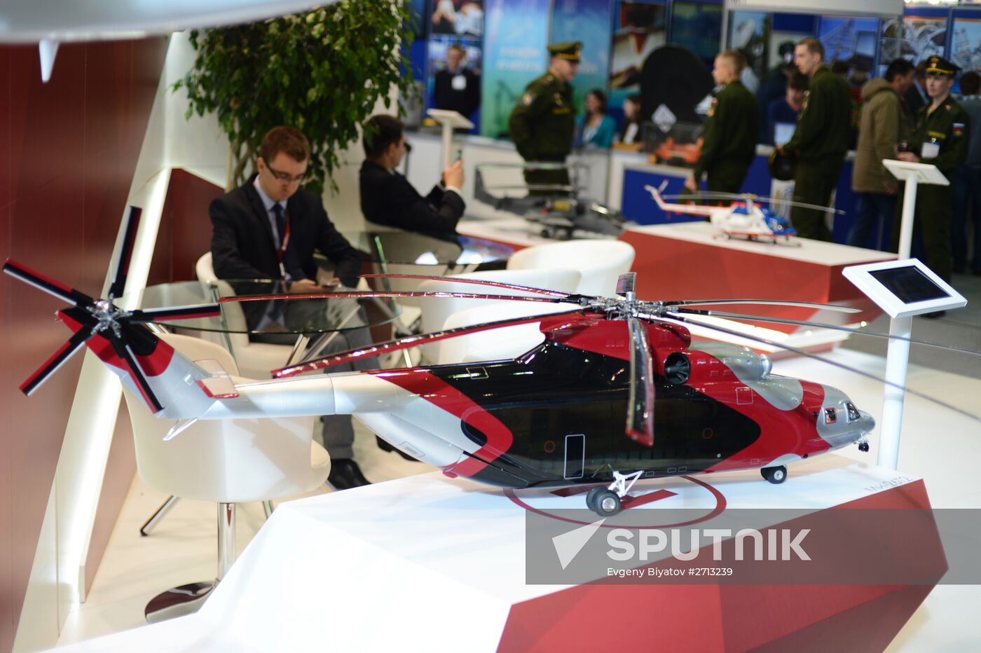 Innovations Day of the Russian Defense Ministry-2015. Day Two