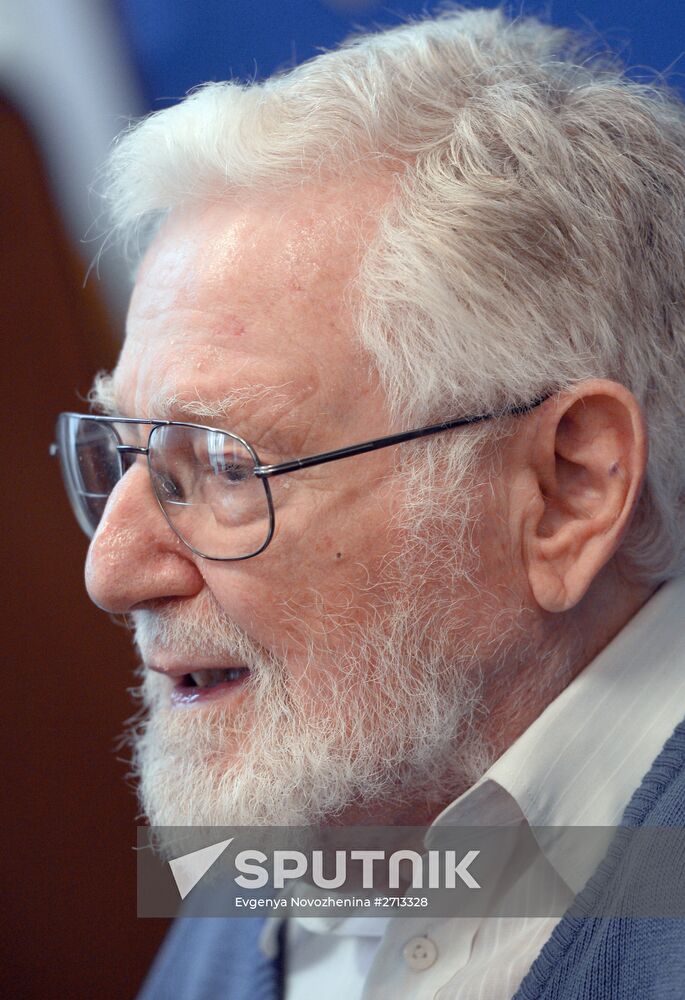 News conference by American political scientist William Blum