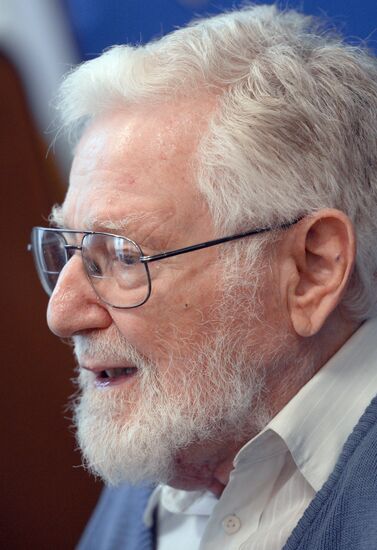 News conference by American political scientist William Blum