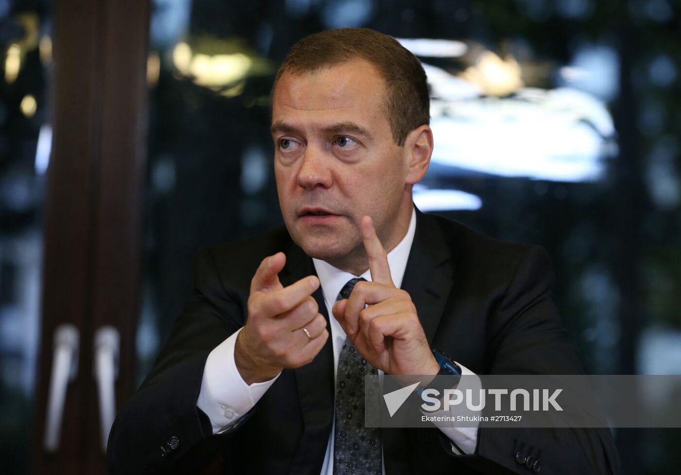 Prime Minister Dmitry Medvedev meets with United Russia leaders