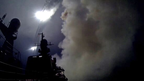 Caspian Flotilla ships fire missiles to attack ISIL positions in Syria