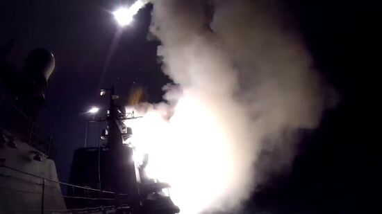 Caspian Flotilla ships fire missiles to attack ISIL positions in Syria