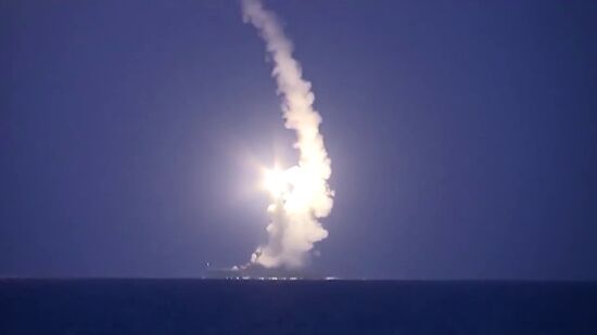 Caspian Flotilla ships fire missiles to attack ISIL positions in Syria