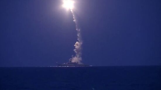 Caspian Flotilla ships fire missiles to attack ISIL positions in Syria