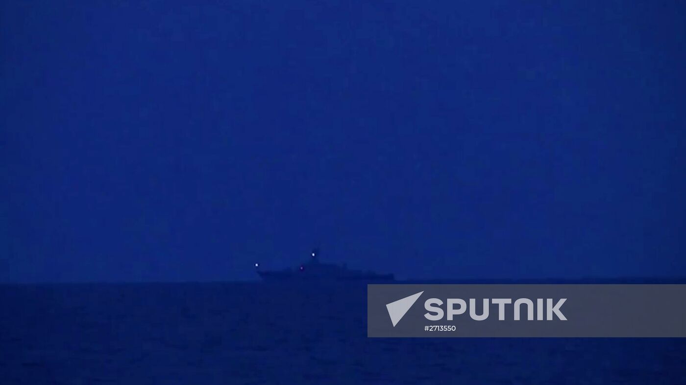Caspian Flotilla ships fire missiles to attack ISIL positions in Syria