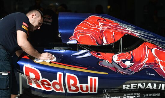Preparations for Russian stage of Formula One World Championship
