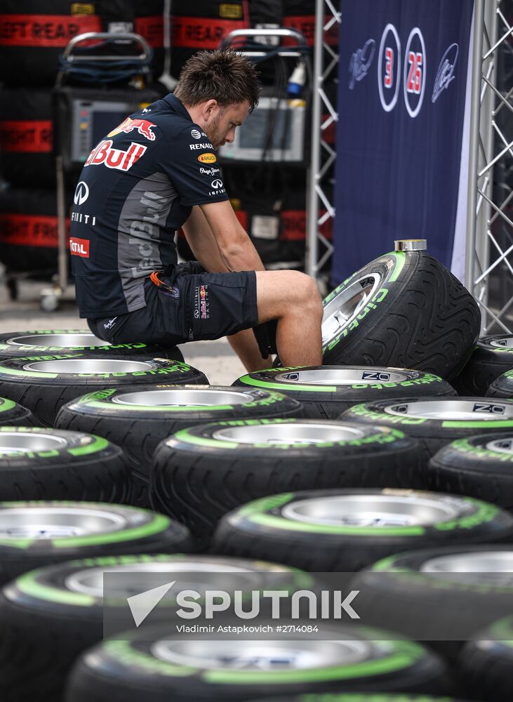 Preparations for Russian stage of Formula One World Championship