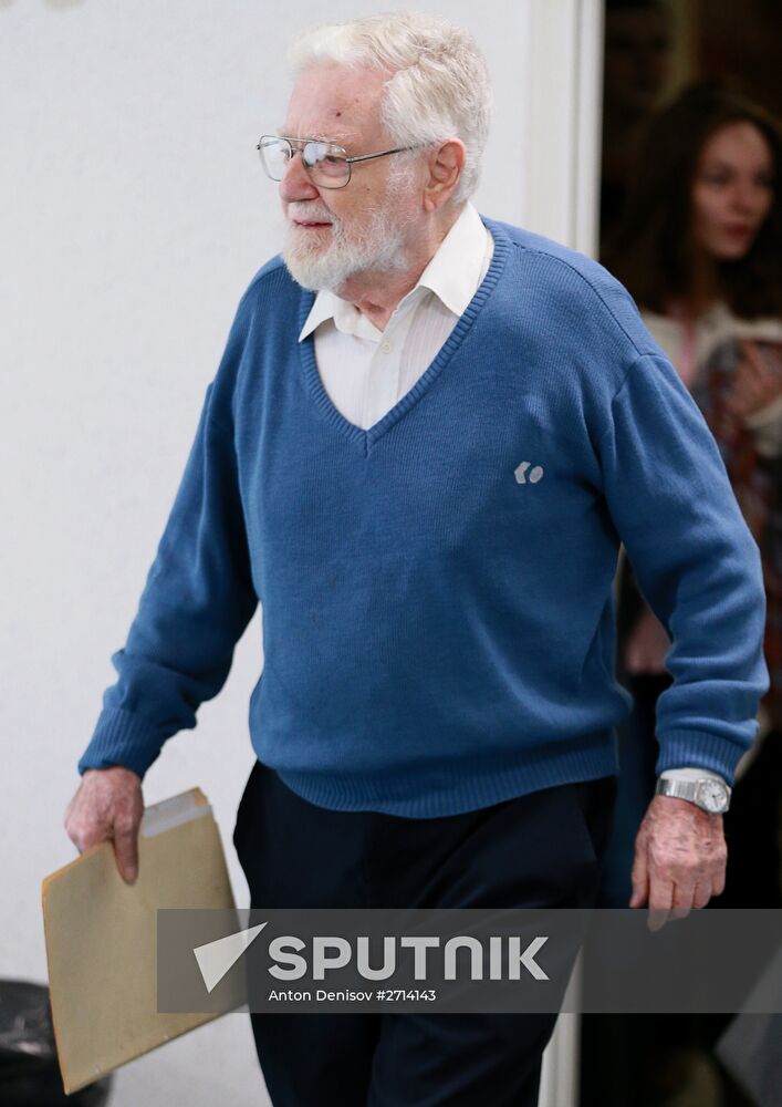 News conference by American political scientist William Blum