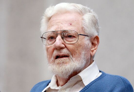 News conference by American political scientist William Blum